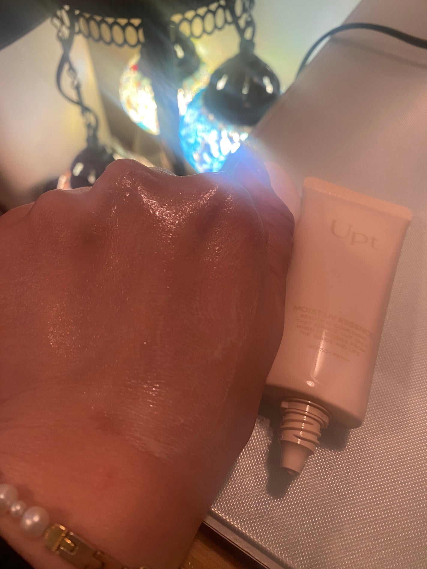 Upt MOIST UV ESSENCE/Upt/化粧下地を使ったクチコミ(4枚目)