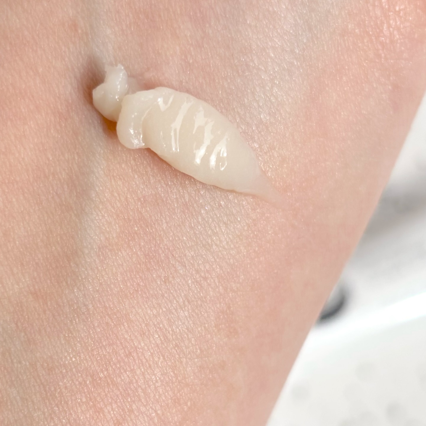 アイファルトアイバッククリーム/Dr.Melaxin/アイケア・アイクリームを使ったクチコミ（3枚目）