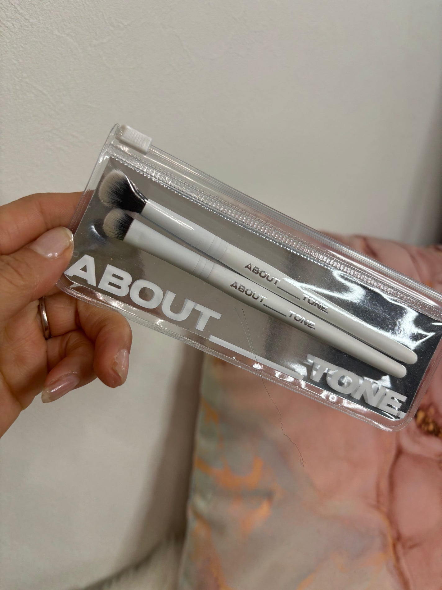 ちゃんまぃ on LIPS 「🩷ABOUTTONE新カラー登場したよRETURNTOBASI..」(7枚目)