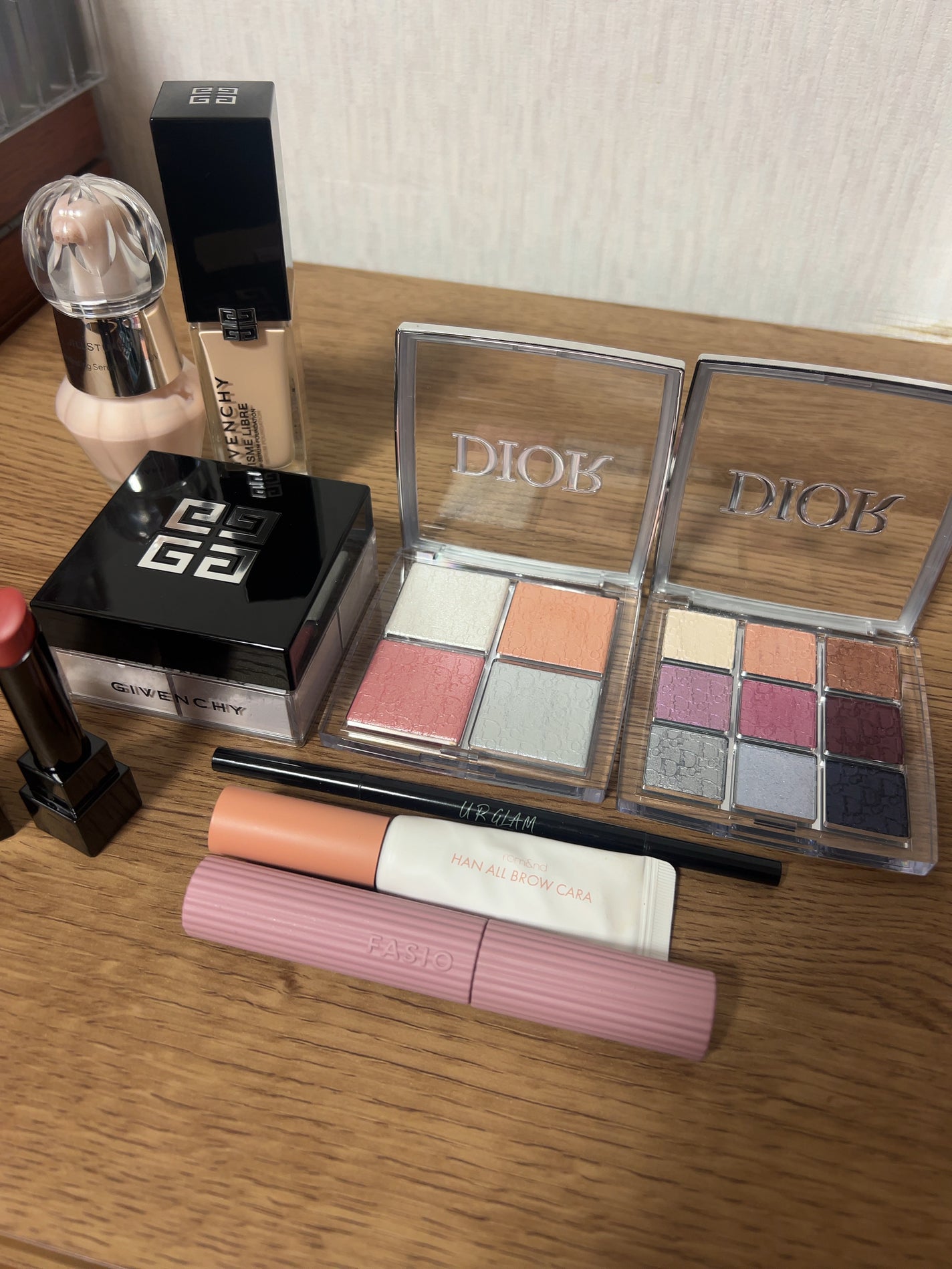 ディオール バックステージ フェイス グロウ パレット/Dior/ハイライトを使ったクチコミ(2枚目)