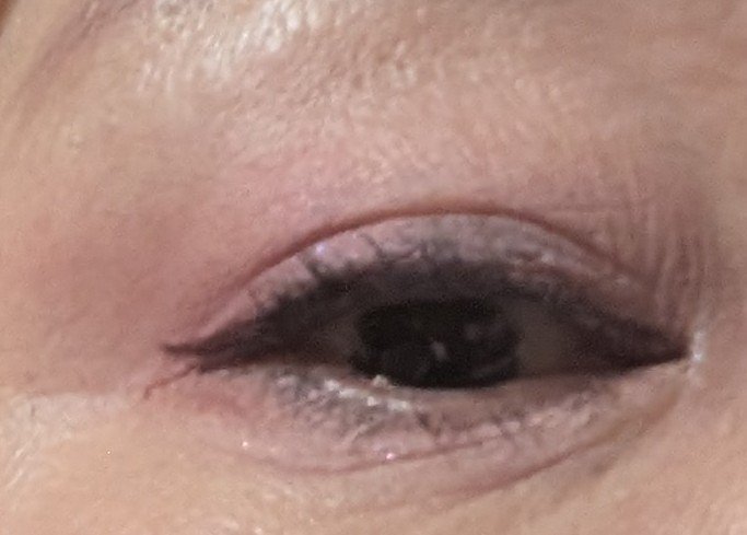 PRETTY EYES/xixi/リキッドアイライナーを使ったクチコミ（2枚目）