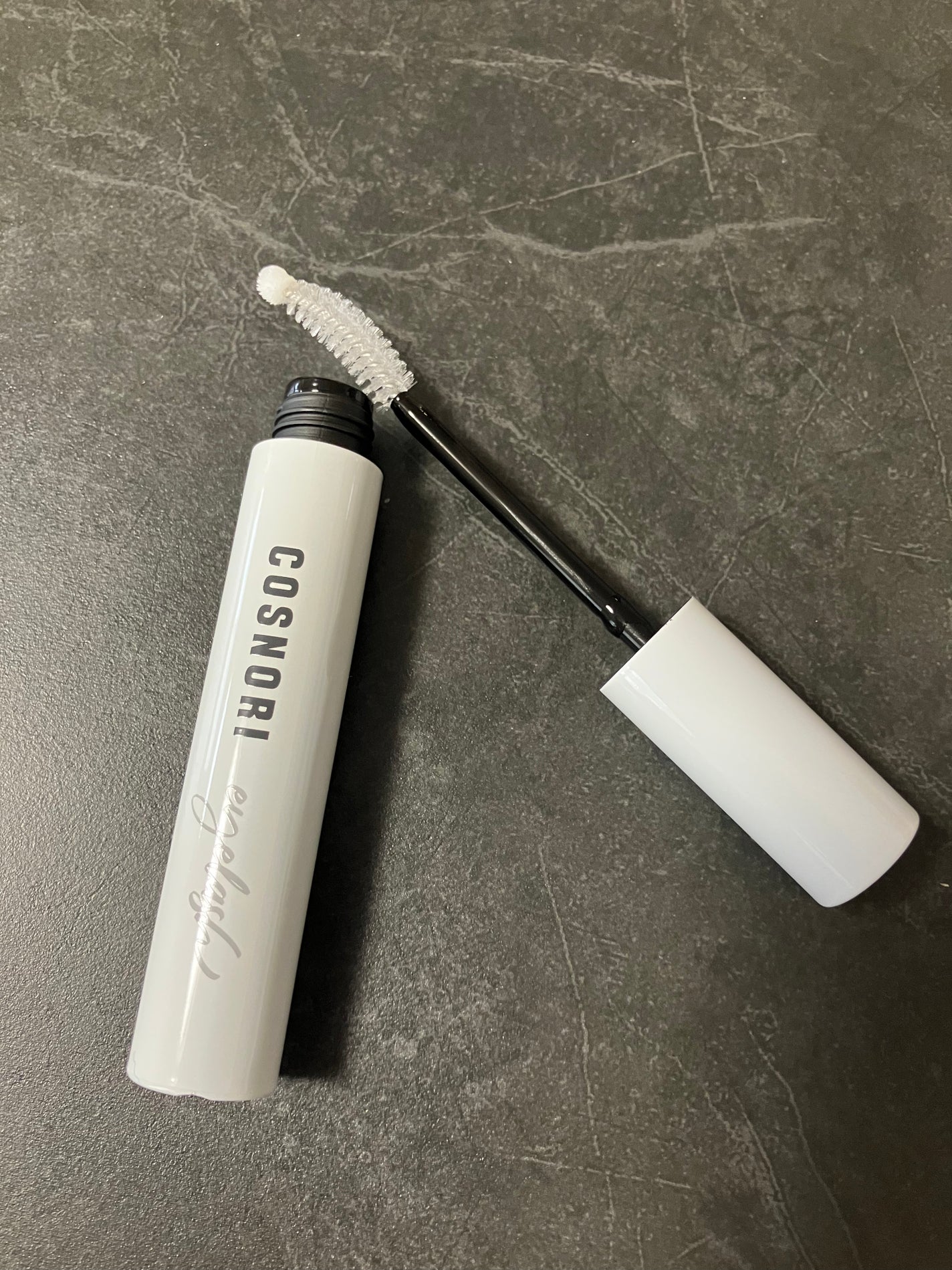 ロングアクティブアイラッシュセラム/COSNORI/まつげ美容液を使ったクチコミ(1枚目)