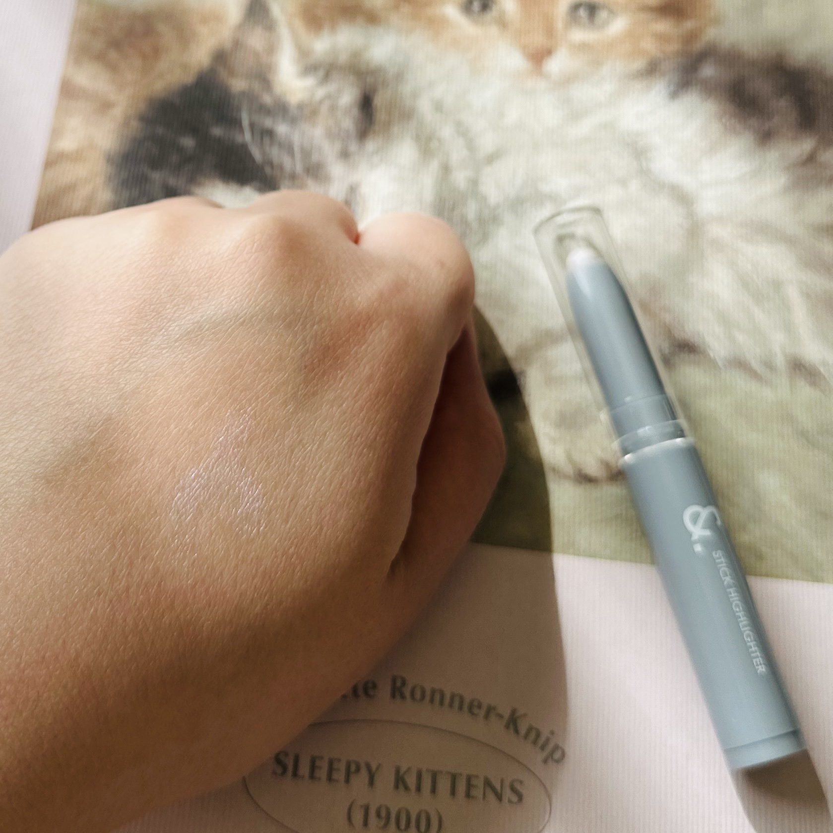 &. スティックハイライター/DAISO/スティックハイライトを使ったクチコミ（2枚目）