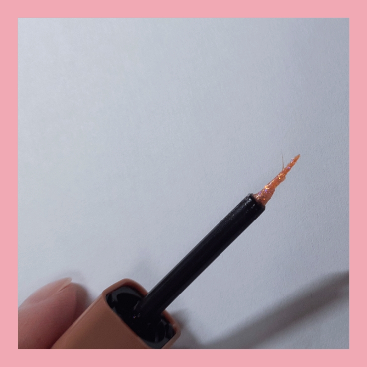 チアミーカラー グリッターアイライナー/CHEER me COLOR/リキッドアイライナーを使ったクチコミ（2枚目）