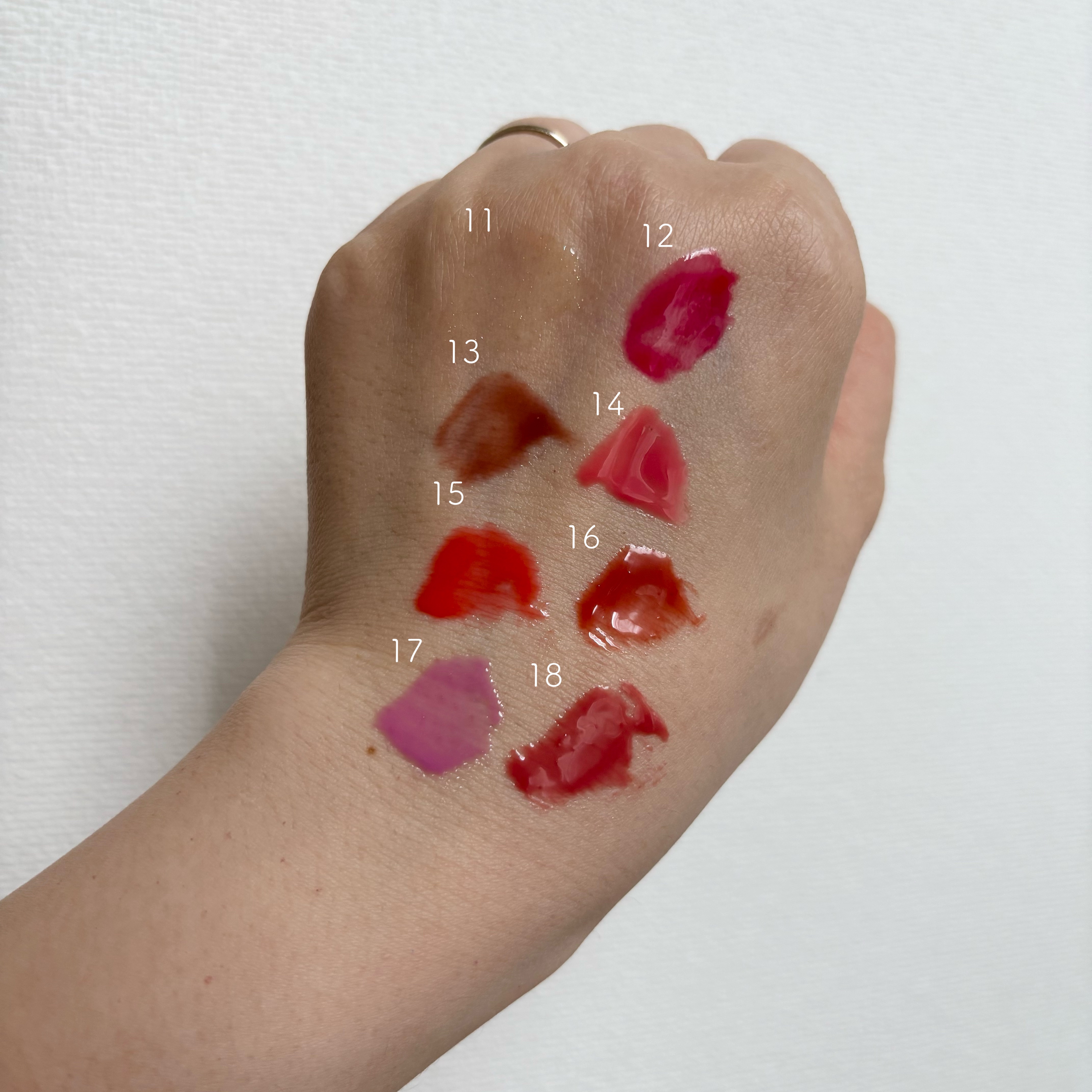 ジューシーベリープランピングリップオイル/TOCOBO/リップグロスを使ったクチコミ（2枚目）