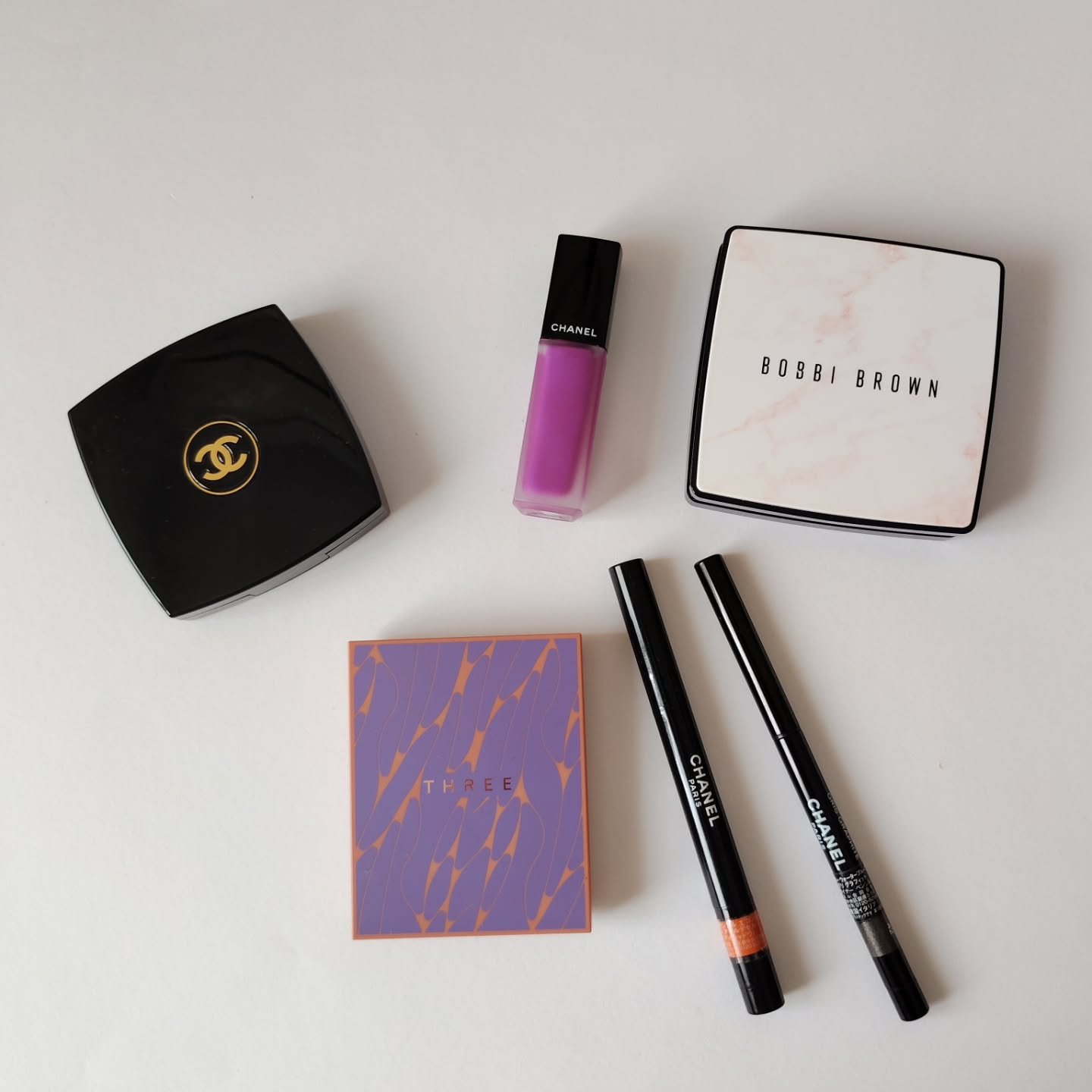 スティロ オンブル エ コントゥール 50 アタルデセル/CHANEL/スティックアイシャドウを使ったクチコミ（1枚目）