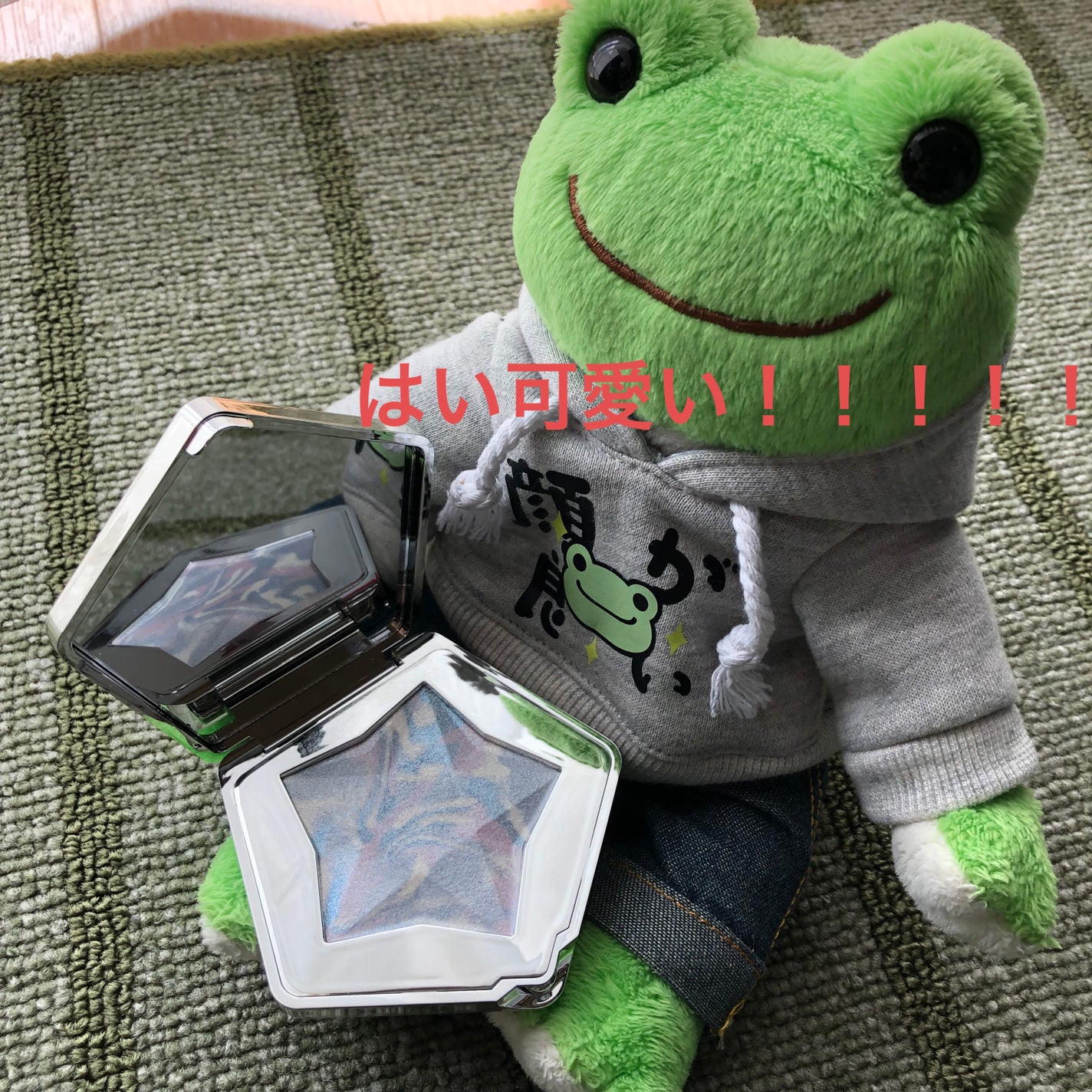 スターダストダイヤモンドハイライトパウダー/PERFECT DIARY/パウダーハイライトを使ったクチコミ(2枚目)