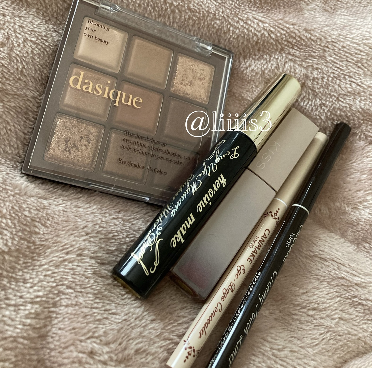 クリーミータッチライナー/キャンメイク/ジェルアイライナーを使ったクチコミ（1枚目）