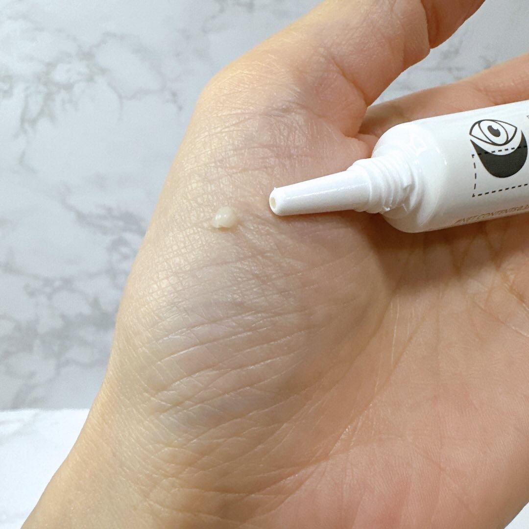 アイファルトアイバッククリーム/Dr.Melaxin/アイケア・アイクリームを使ったクチコミ（2枚目）