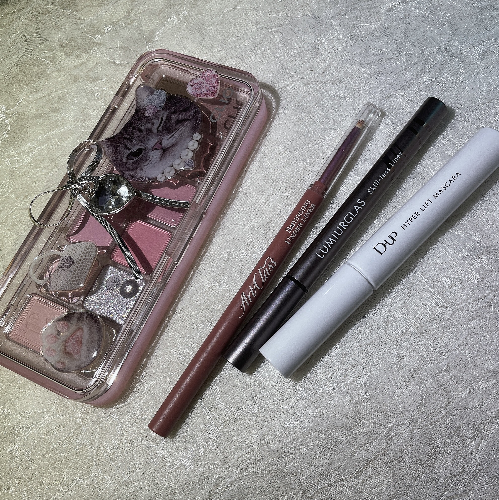 スキルレスライナー/LUMIURGLAS/リキッドアイライナーを使ったクチコミ（3枚目）