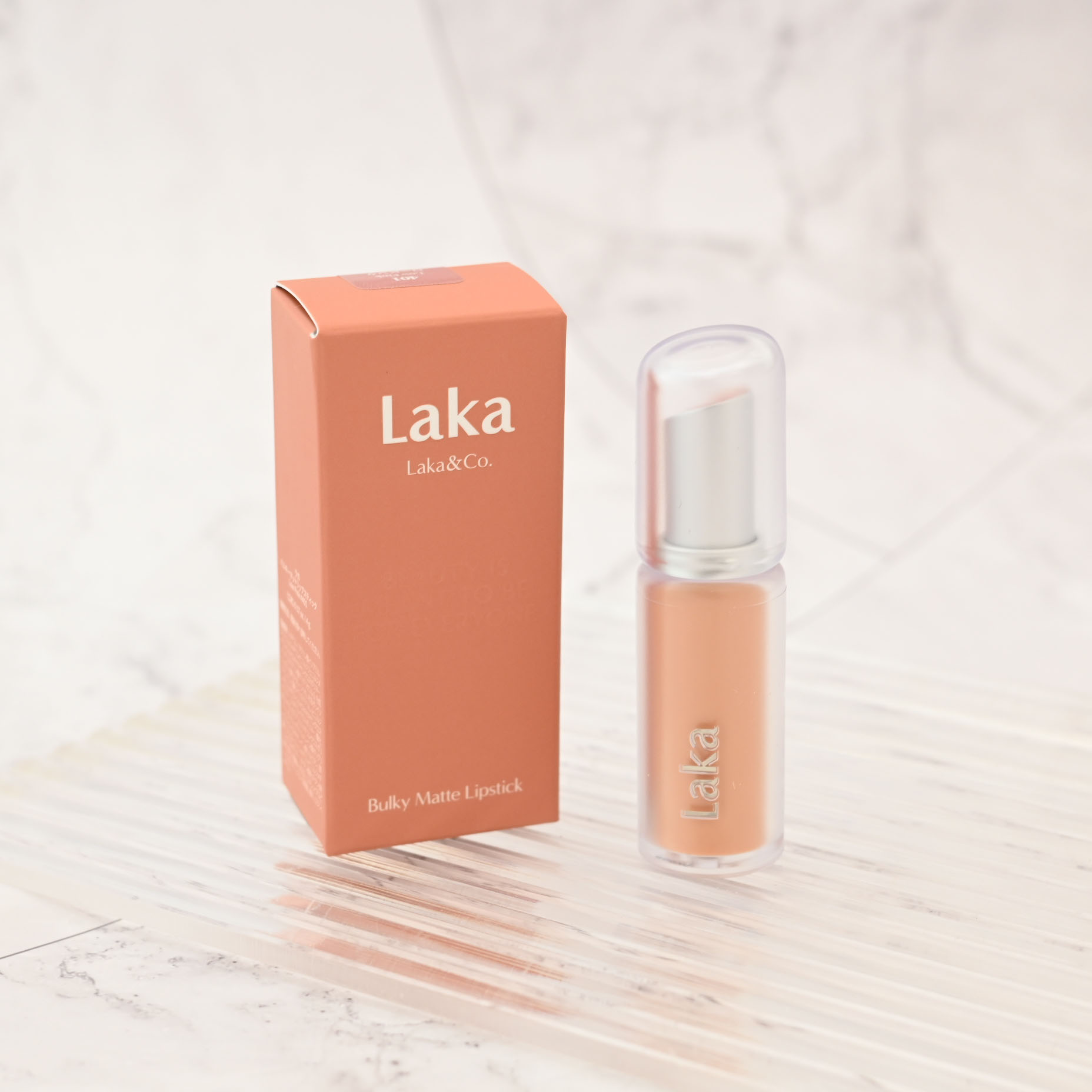 バルキーマットリップスティック/Laka/口紅を使ったクチコミ（1枚目）