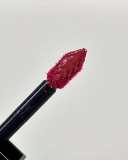 ルージュ ピュールクチュール ヴェルニ ヴィニルクリーム/YVES SAINT LAURENT BEAUTE/口紅を使ったクチコミ(2枚目)