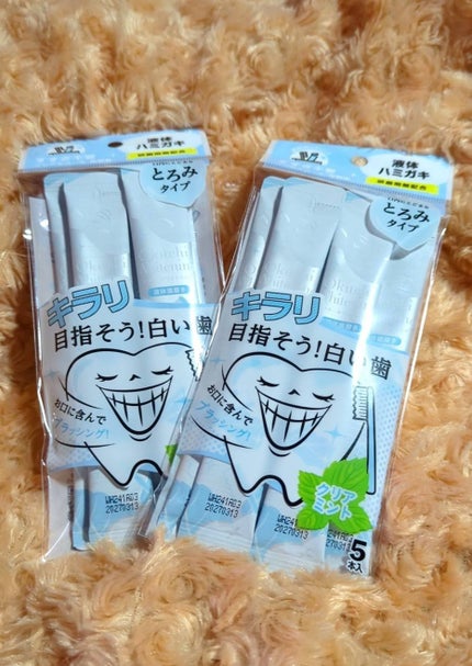 オクチシリーズ オクチホワイトニング(液体ハミガキ)のクチコミ「毎度おなじみオクチシリーズのオクチホワイトニングです。
オクチホワイトニングはフレーバーが優し.....」(2枚目)