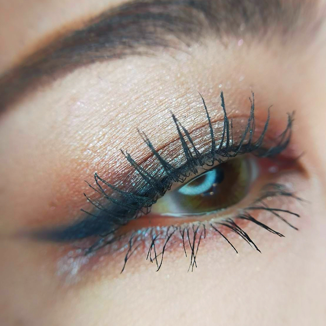 コネクト イン カラー アイシャドウ パレット × 6/M・A・C/アイシャドウパレットを使ったクチコミ（3枚目）