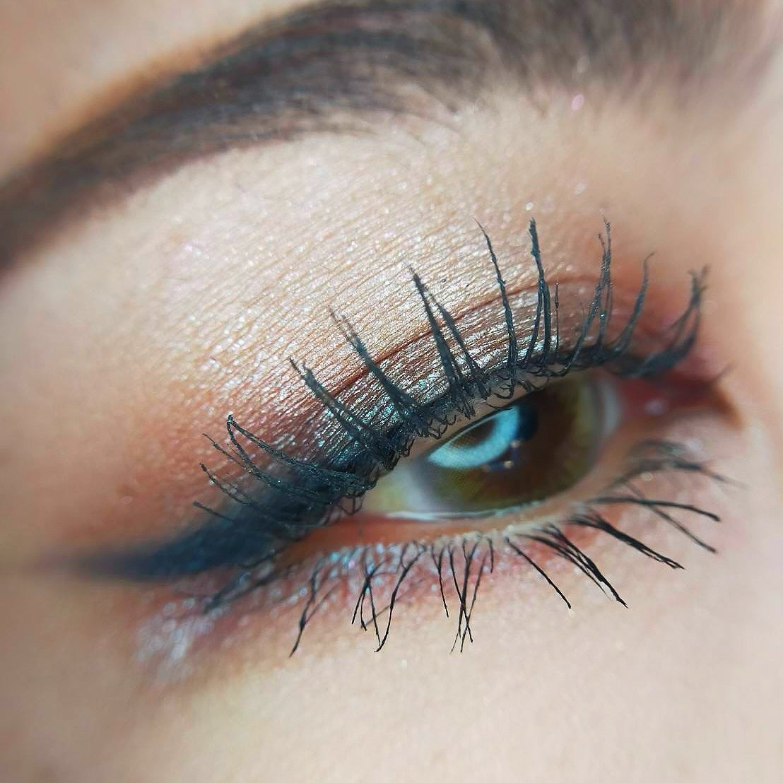 コネクト イン カラー アイシャドウ パレット × 6/M・A・C/アイシャドウパレットを使ったクチコミ(3枚目)