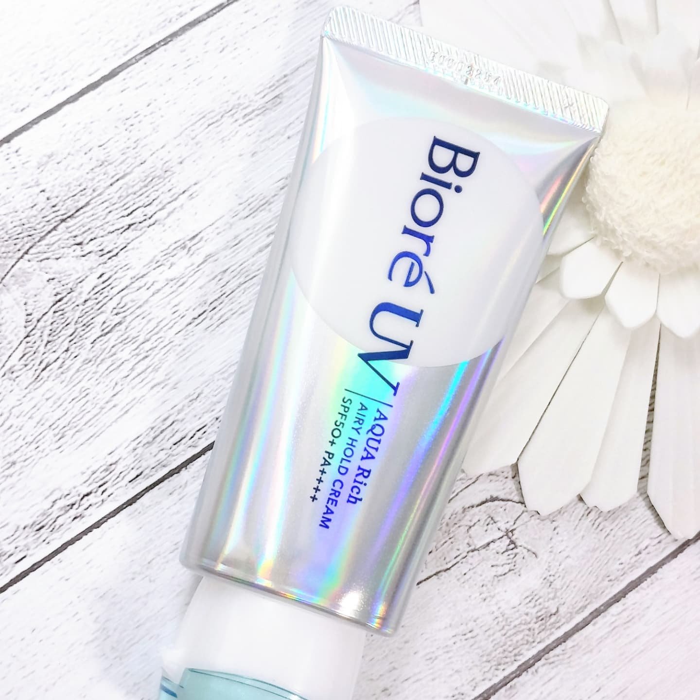 アクアリッチ エアリーホールドクリーム（呼吸感ベールUV）/ビオレ/日焼け止めクリームを使ったクチコミ（2枚目）