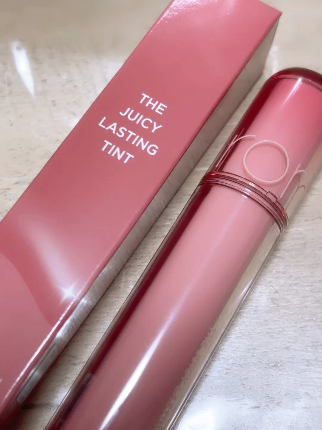 ザ ジューシーラスティングティント/rom&nd/リップティントを使ったクチコミ(1枚目)