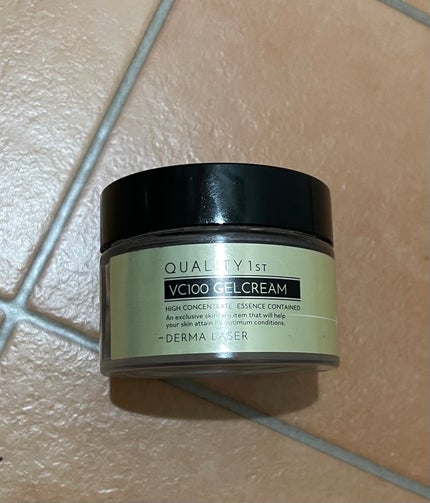 ダーマレーザー スーパーVC100ジェルクリーム/クオリティファースト/フェイスクリームを使ったクチコミ(2枚目)