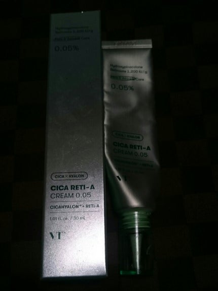 VT シカレチA クリーム0.05のクチコミ「❇VT❇
❇シカレチA クリーム0.05❇
1.01fl.oz./30mL💚
Qoo10メガ.....」(1枚目)