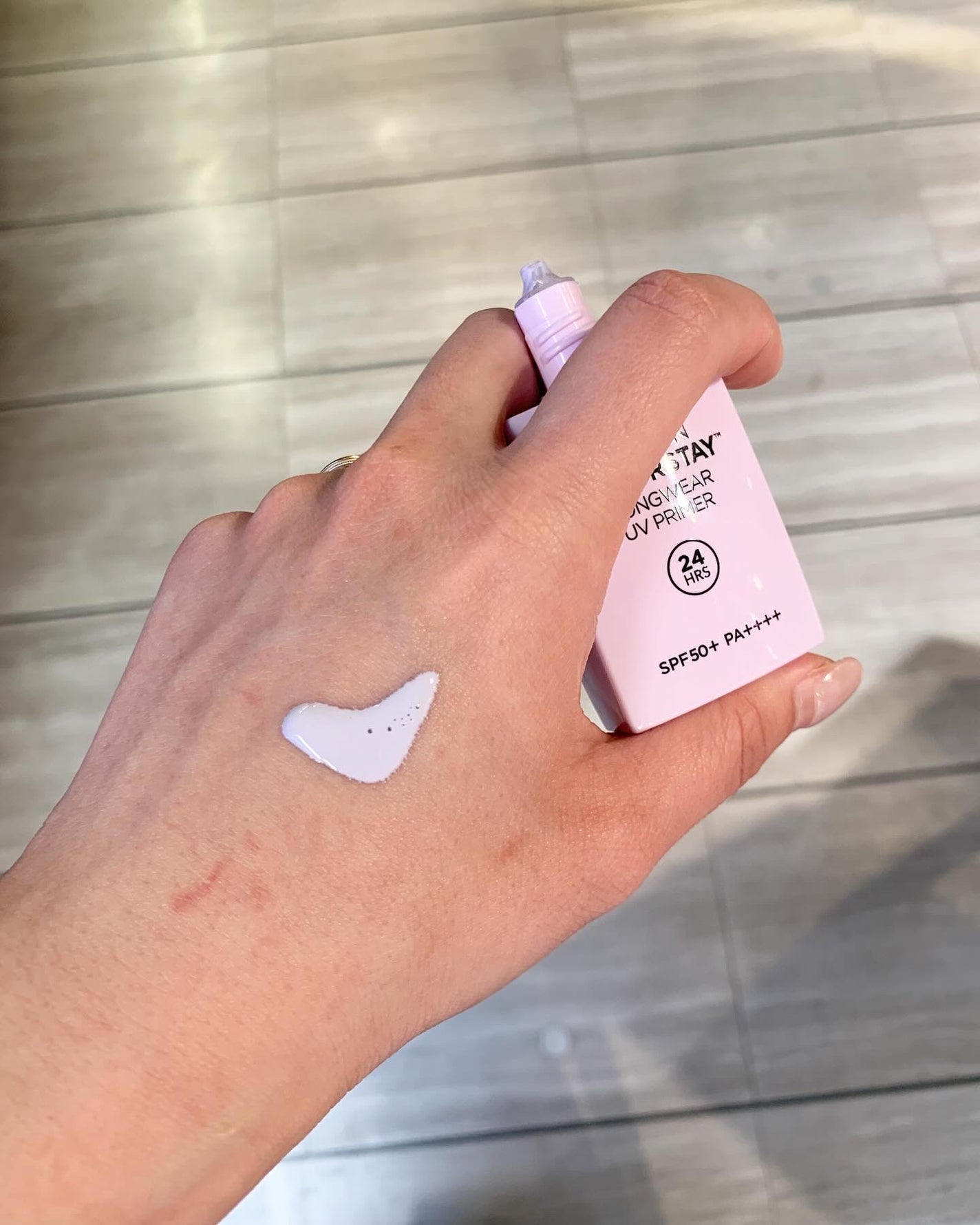 カラーステイ UV プライマー/REVLON/化粧下地を使ったクチコミ(2枚目)