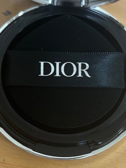 Dior ディオールスキン フォーエヴァー イドラ グロウ クッション(リフィル)のクチコミ「♡ディオールスキン フォーエヴァー クッション ケース ピンク カナージュ
♡Diorディオー.....」(2枚目)