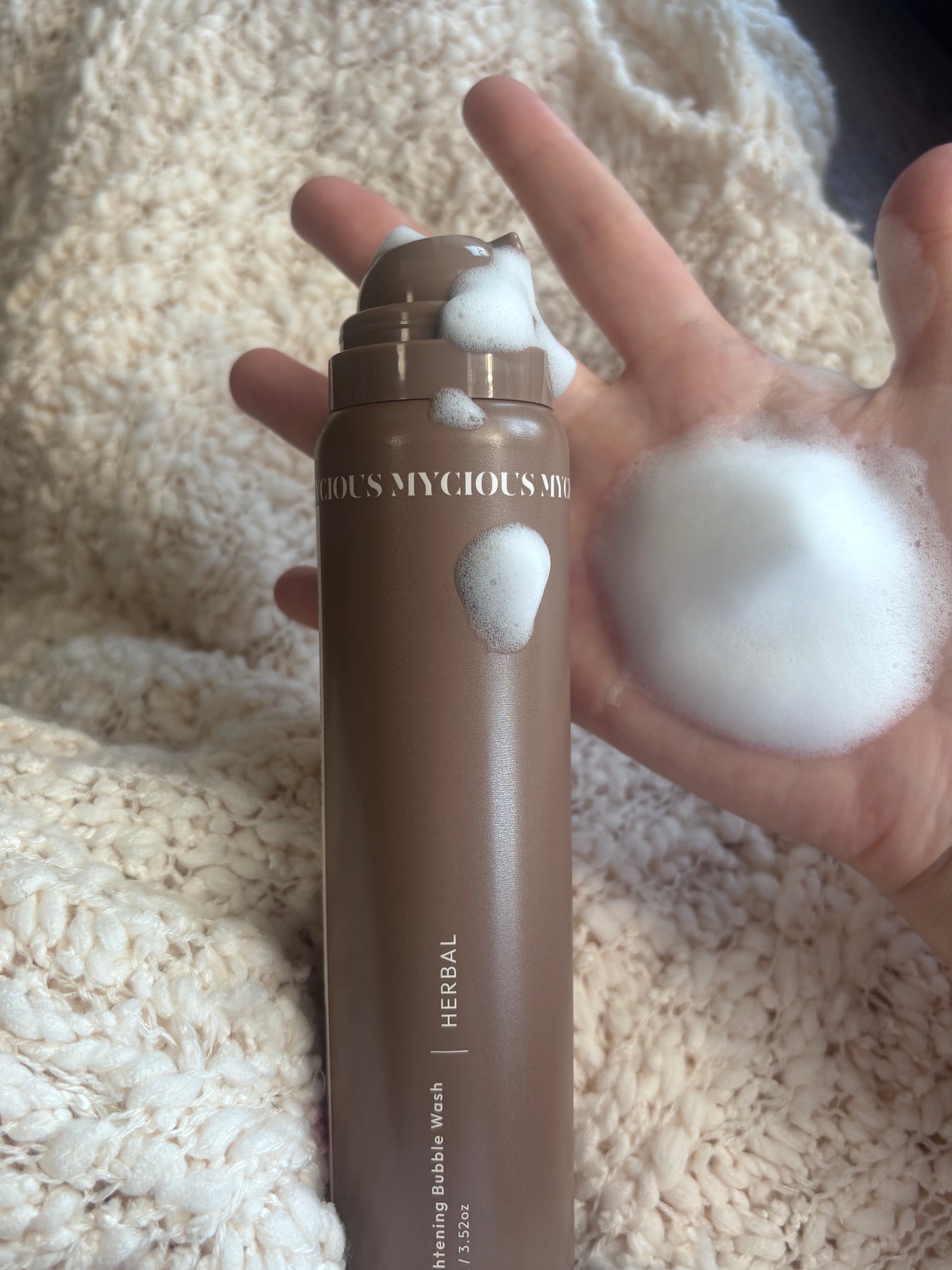 マイシャス ブライトニングバブルウォッシュ ハーバル/MYCIOUS/デリケートゾーンケアを使ったクチコミ(4枚目)