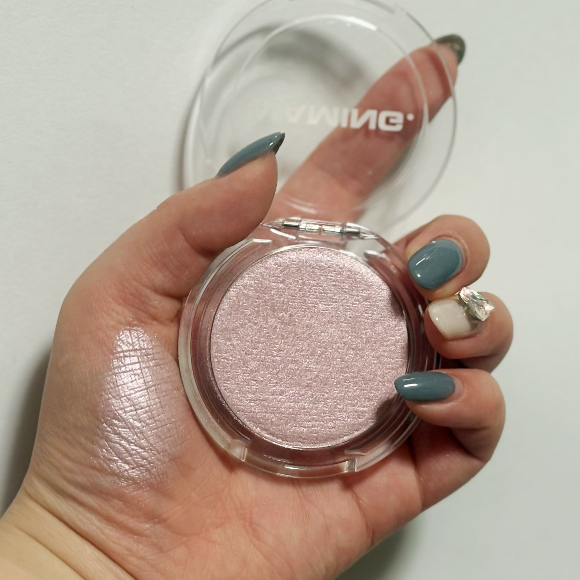 ネーミング フラッフィーパウダーブラッシュ/NAMING./パウダーチークを使ったクチコミ（3枚目）