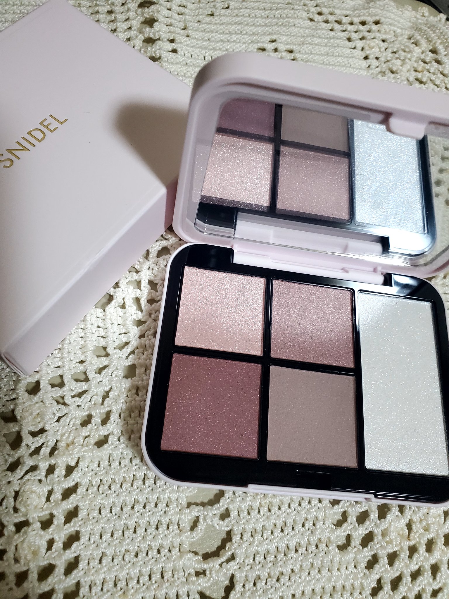 フェイススタイリスト n EX01 Lily Tutu/SNIDEL BEAUTY/アイシャドウパレットを使ったクチコミ（1枚目）