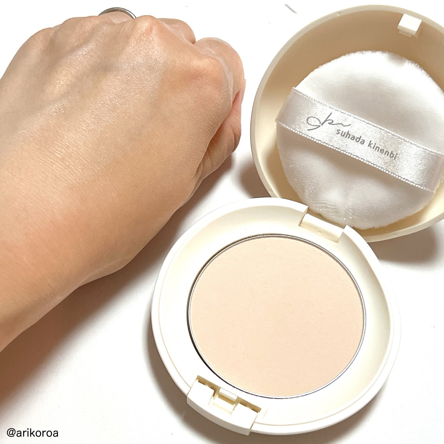 サナ 素肌記念日 薬用スキンケアパウダー ACホワイト【医薬部外品】/素肌記念日/プレストパウダーを使ったクチコミ(3枚目)