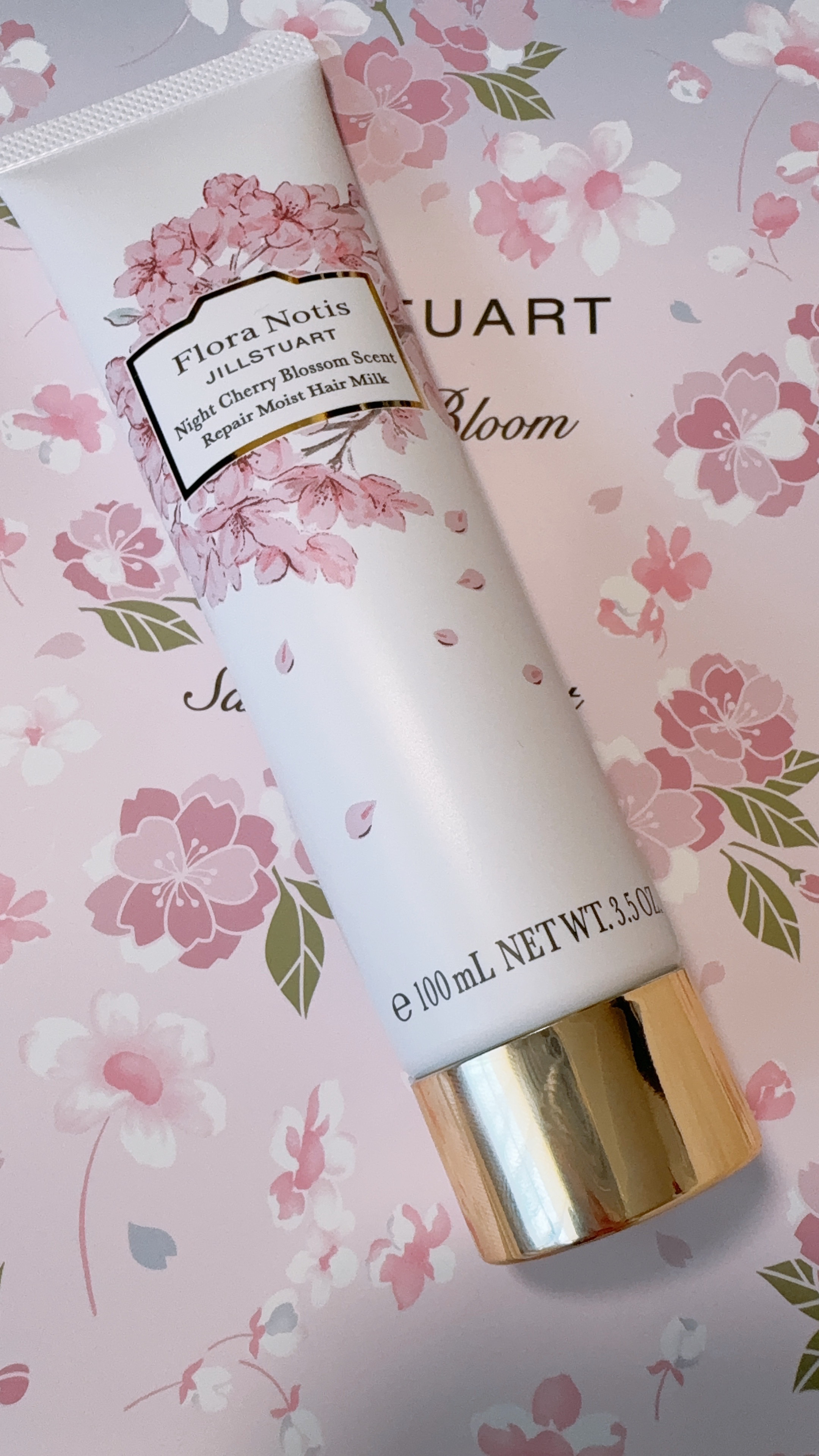 ナイトチェリーブロッサム リペアモイスト ヘアミルク/Flora Notis JILL STUART/ヘアミルクを使ったクチコミ（1枚目）