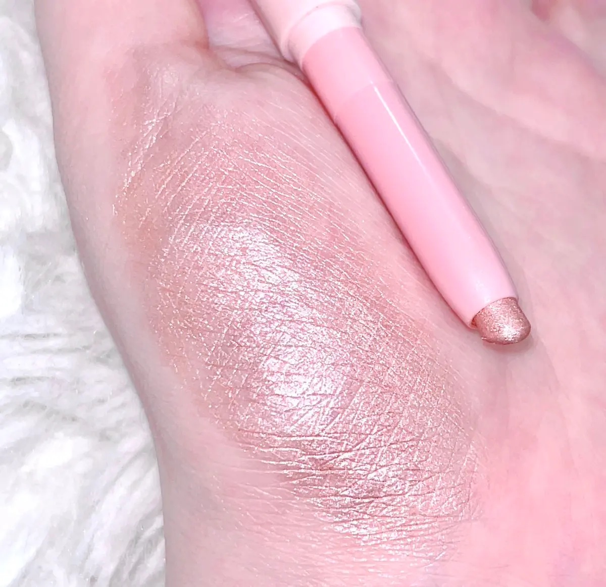 ウォーターグロークッションファンデーション/INGA/クッションファンデーションを使ったクチコミ（3枚目）