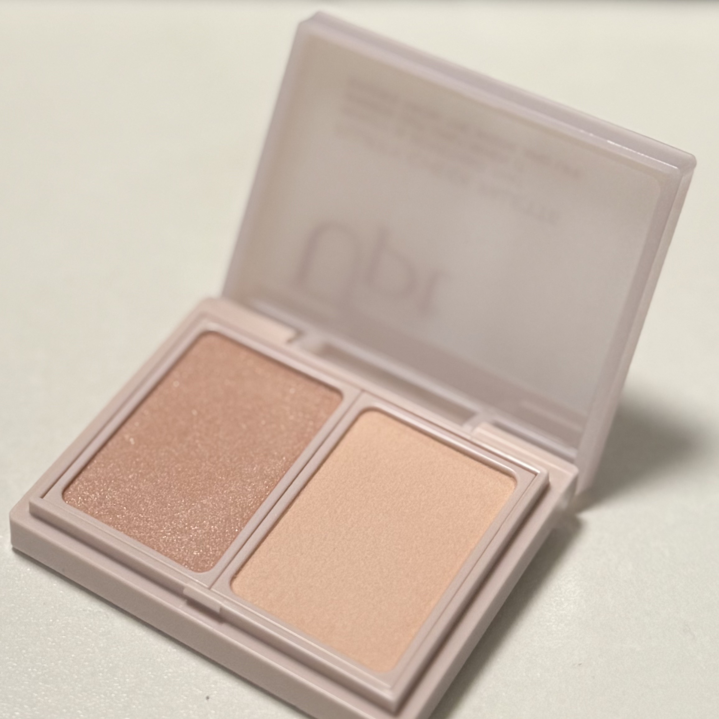 Upt FLUFFY CHEEK PALETTE  01 calm beach（カームビーチ）/Upt/パウダーチークを使ったクチコミ（2枚目）