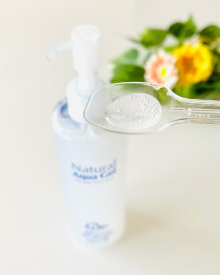 ナチュラルアクアジェル/Cure/ピーリングを使ったクチコミ(4枚目)