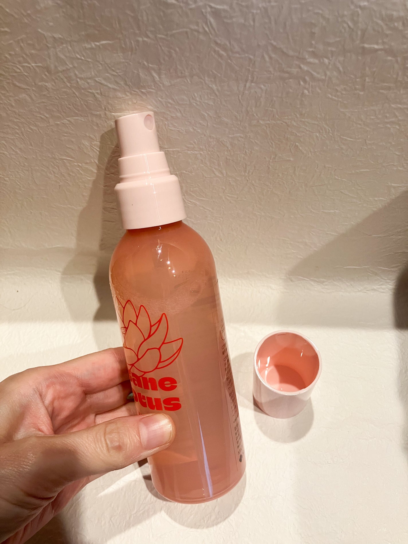 ロータス ワンデーストレート ヘアミスト ティー&シトラスの香り/ダイアン/ヘアミストを使ったクチコミ(2枚目)