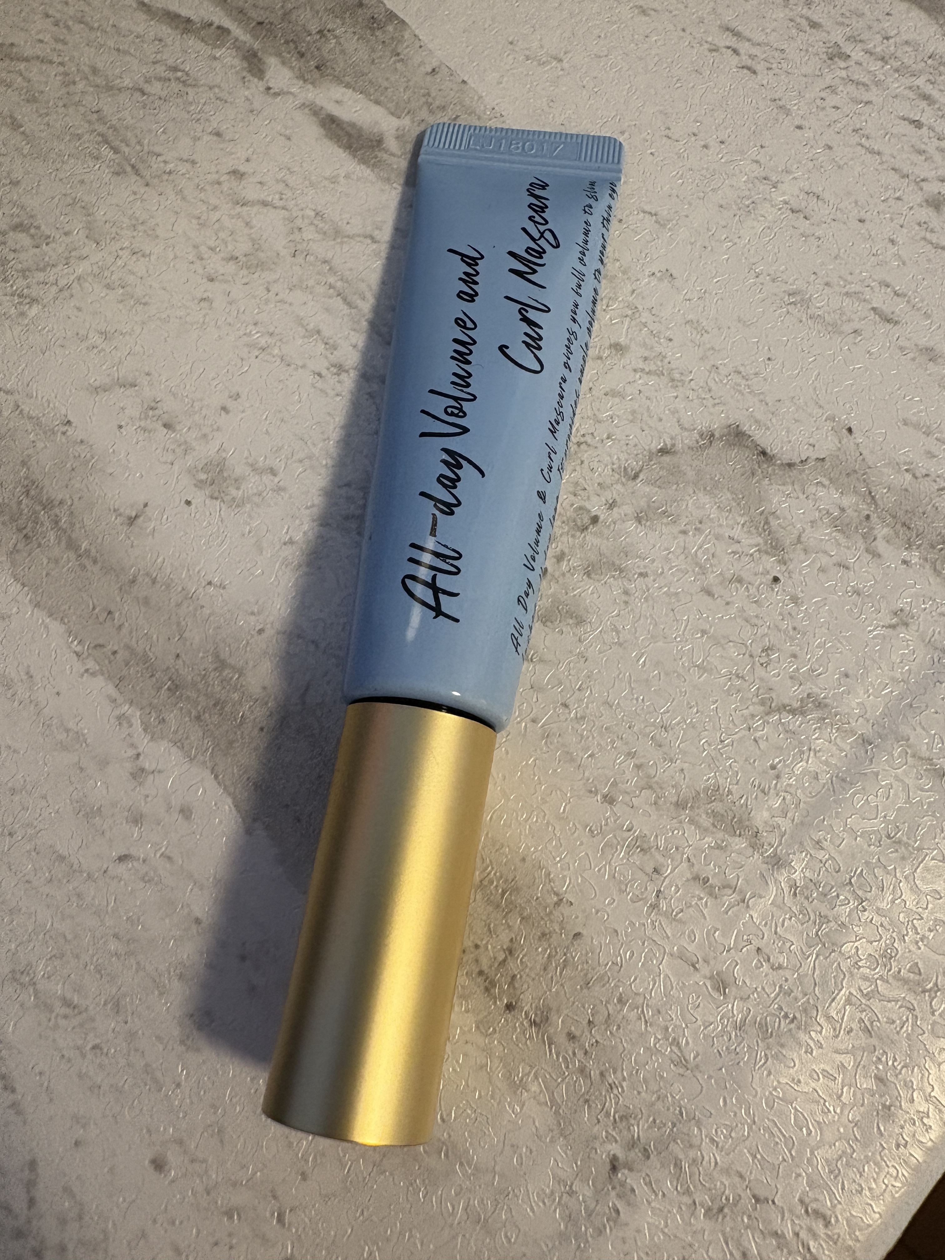 オールデイ ボリュームアンドカールマスカラ/Milk Touch/マスカラを使ったクチコミ（1枚目）