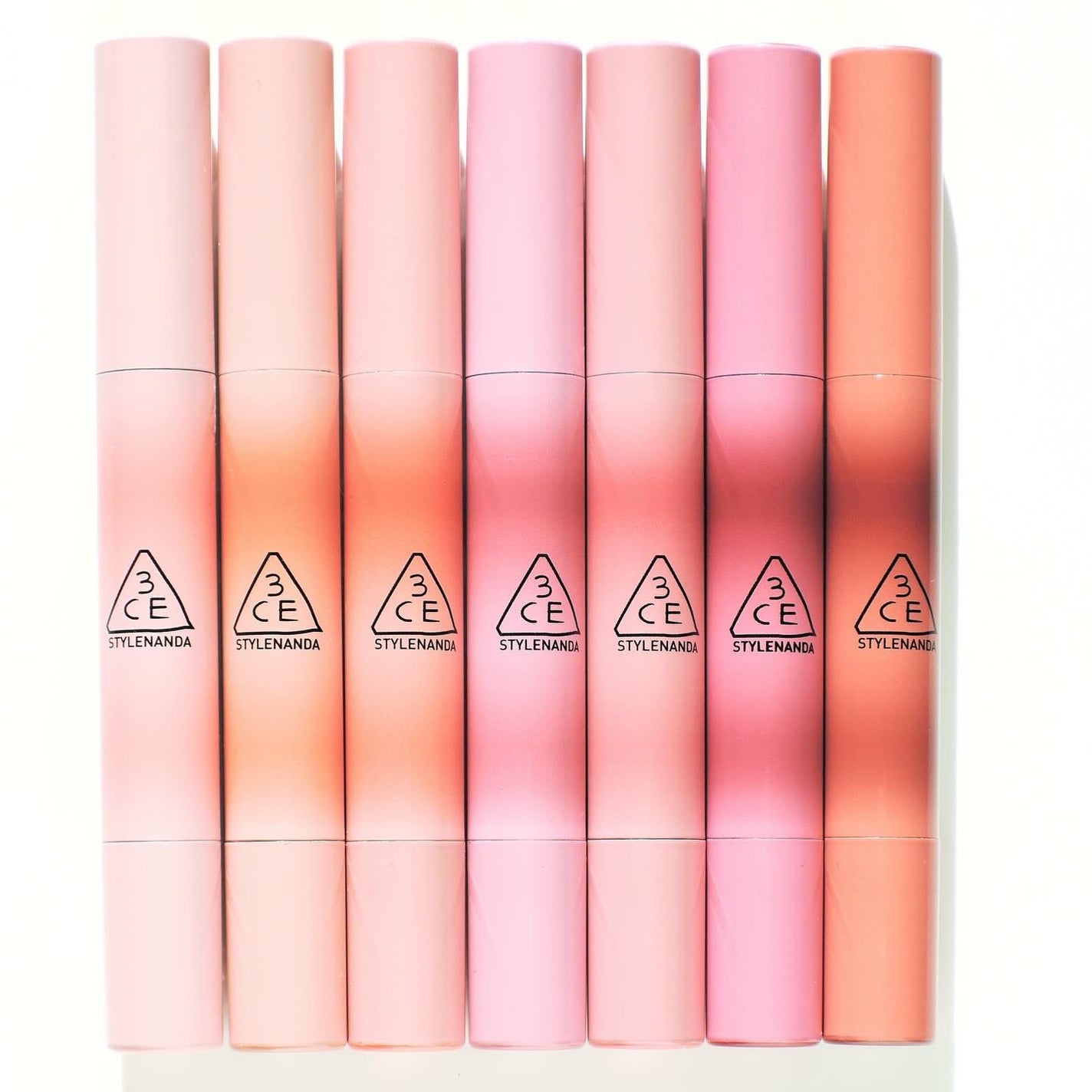 ã¿ãã¡ãð©·ãã©ãã on LIPS ã#3CE#ã¹ãªãŒã·ãŒã€ãŒ#ã·ã£ã€ã³ãªãã¬ã¯ã¿ãŒèªç¶ã«åœ©ãéãæ..ãïŒ5æç®ïŒ