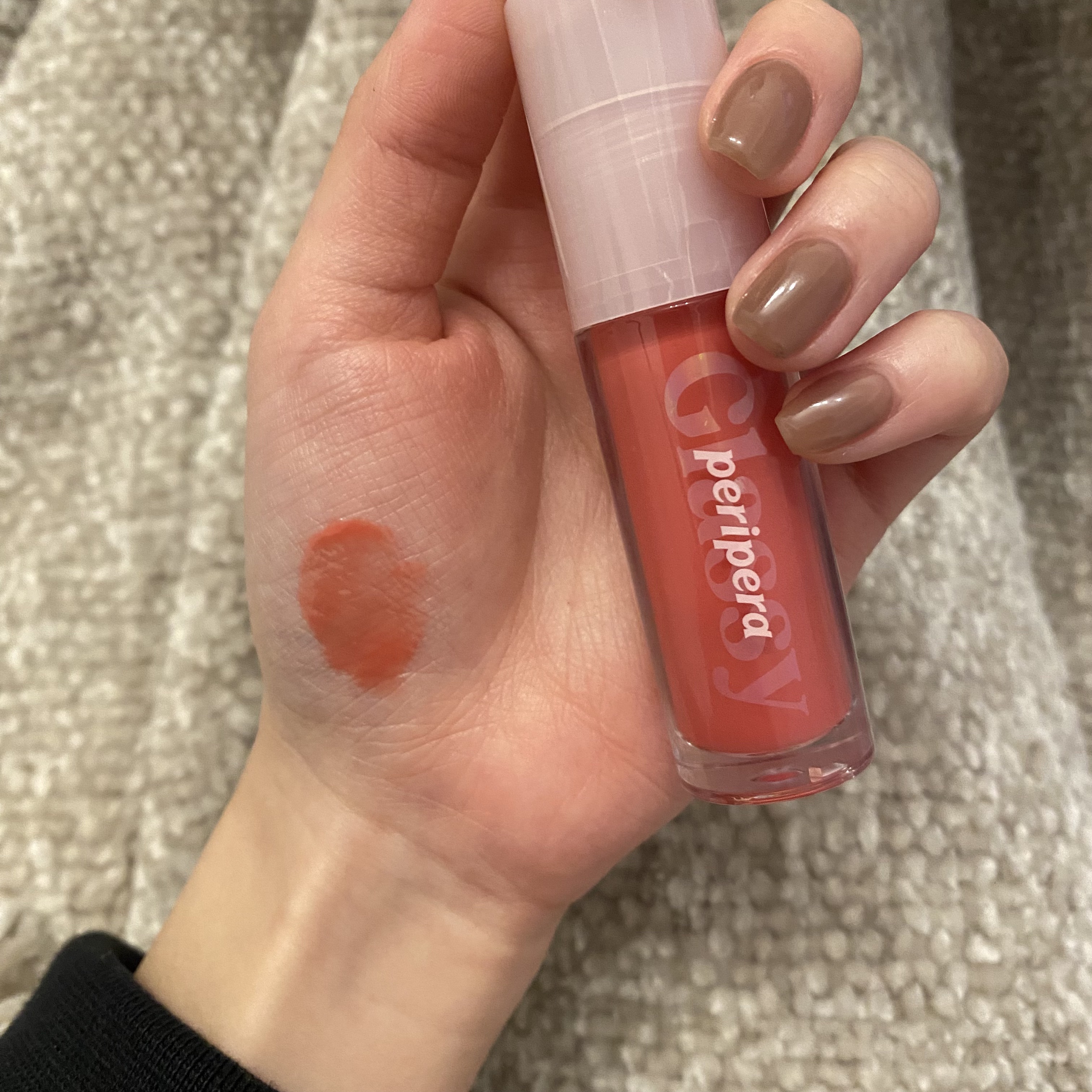 インク グラスティング リップ グロス 15 ソフト スウィート(SOFT SWEET)/PERIPERA/リップグロスを使ったクチコミ（1枚目）