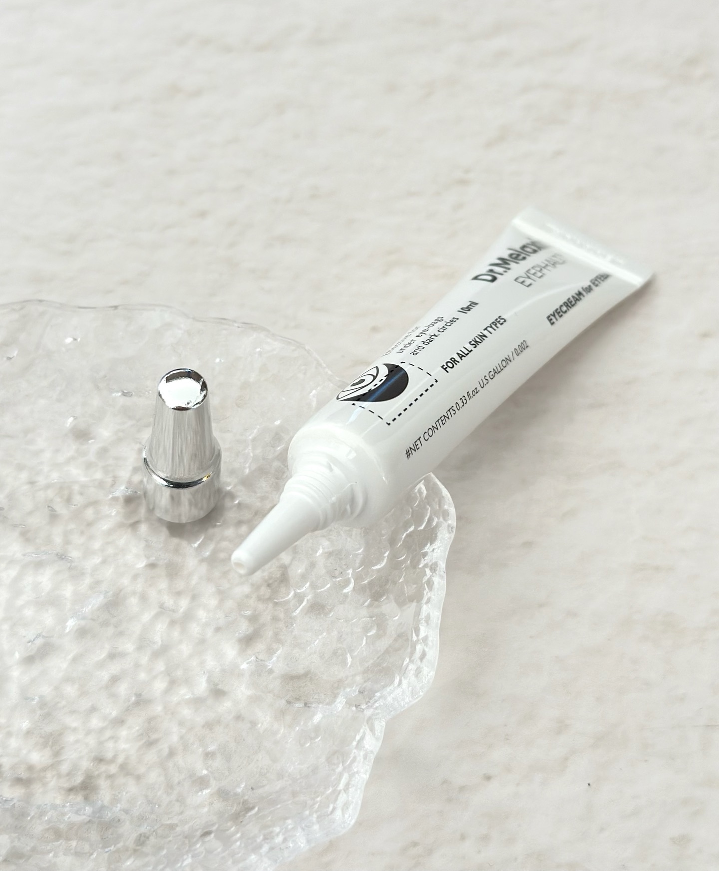 アイファルトアイバッククリーム/Dr.Melaxin/アイケア・アイクリームを使ったクチコミ（2枚目）