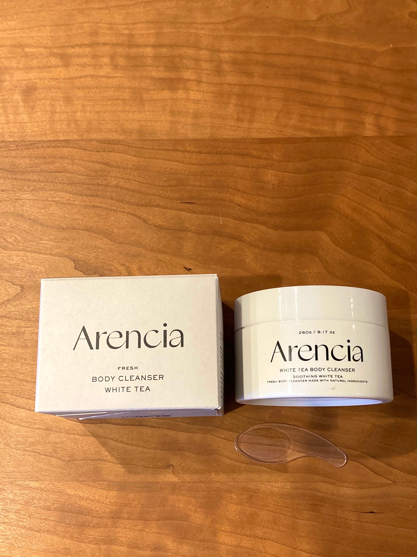 ボディークレンザー ホワイトティー/アレンシア/ボディソープを使ったクチコミ(1枚目)