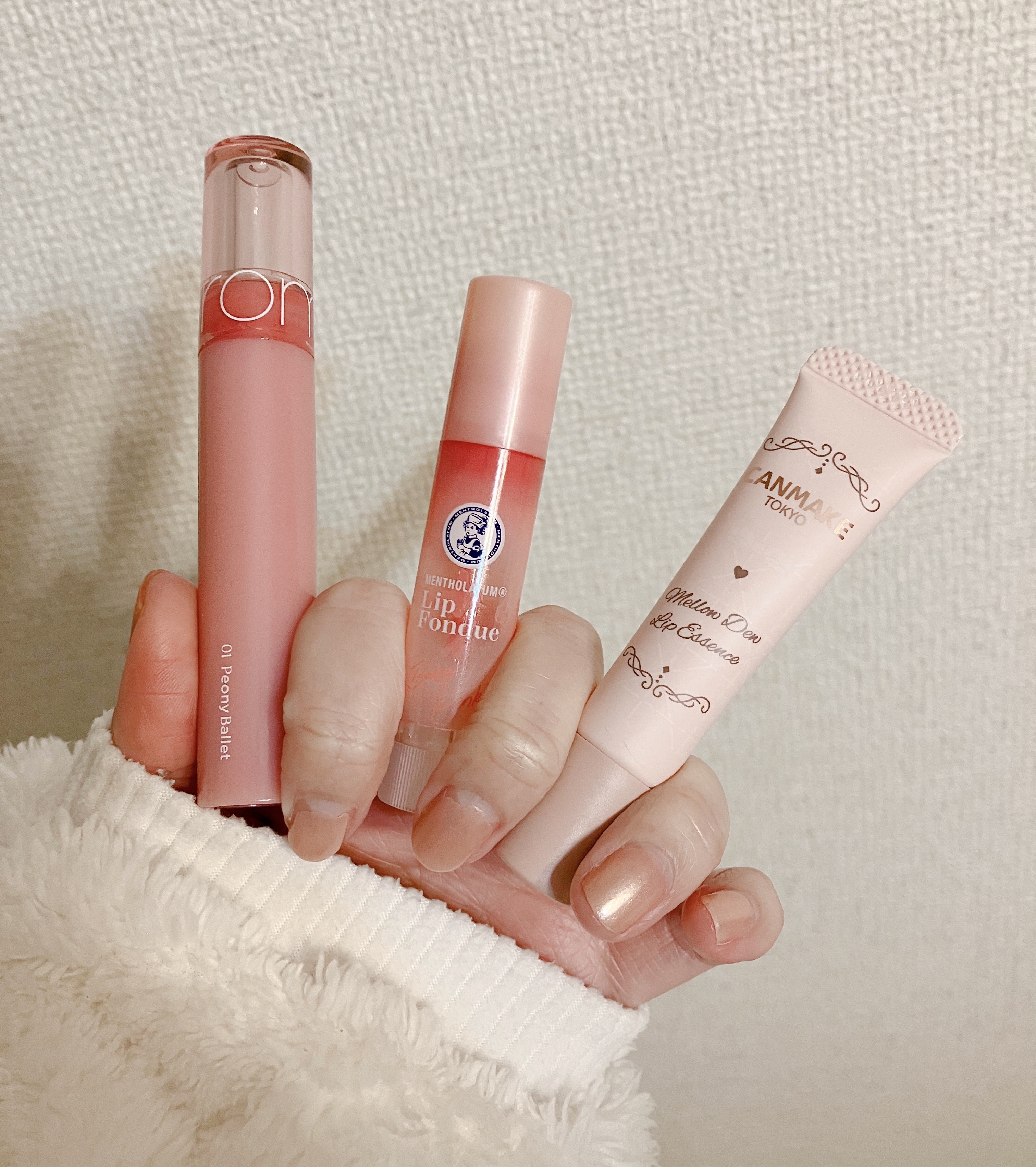 グラスティングカラーグロス/rom&nd/リップグロスを使ったクチコミ（2枚目）