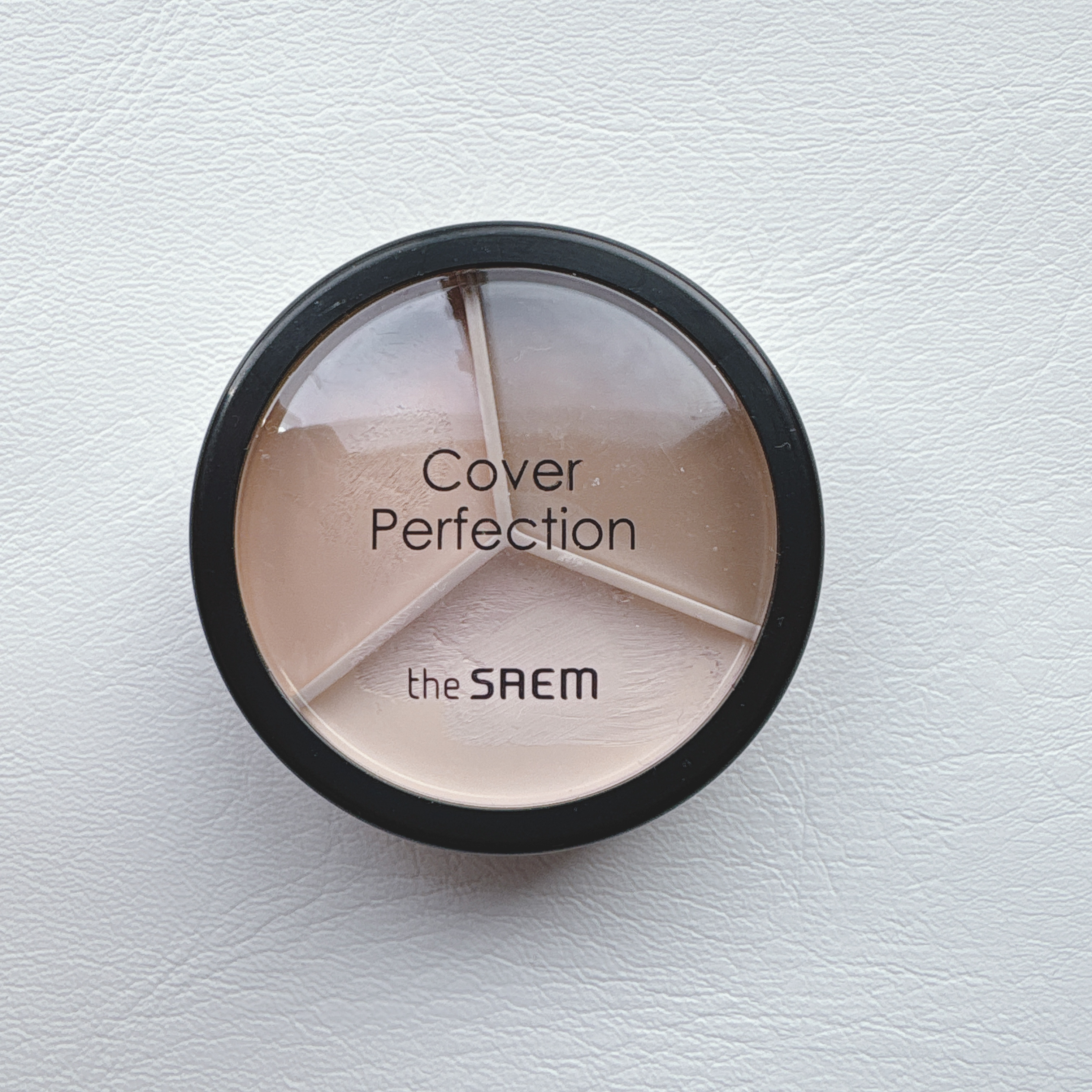 カバーパーフェクション トリプル ポット コンシーラー/the SAEM/パレットコンシーラーを使ったクチコミ（1枚目）