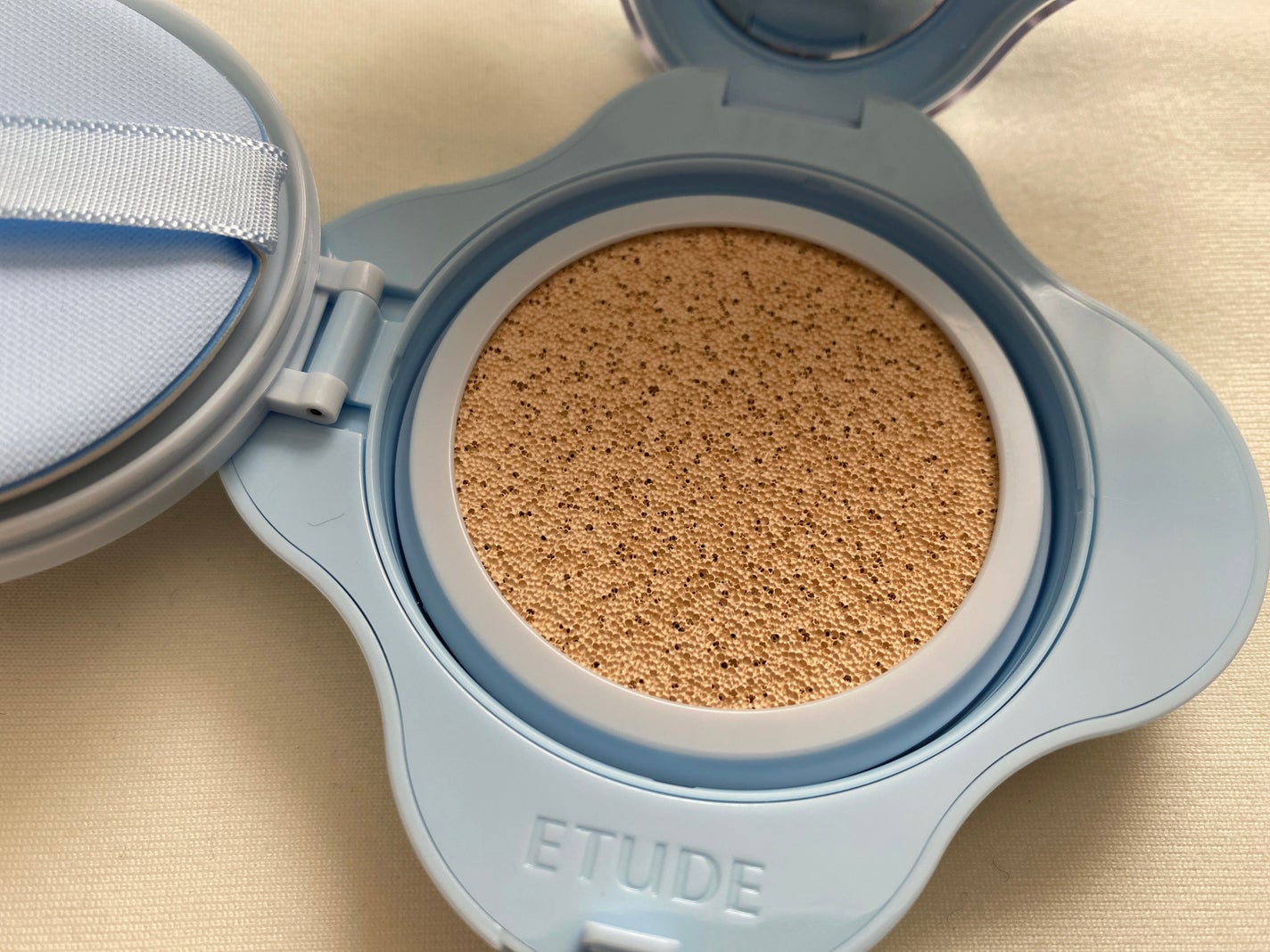 クラウドフィルタークッション/ETUDE/クッションファンデーションを使ったクチコミ(3枚目)