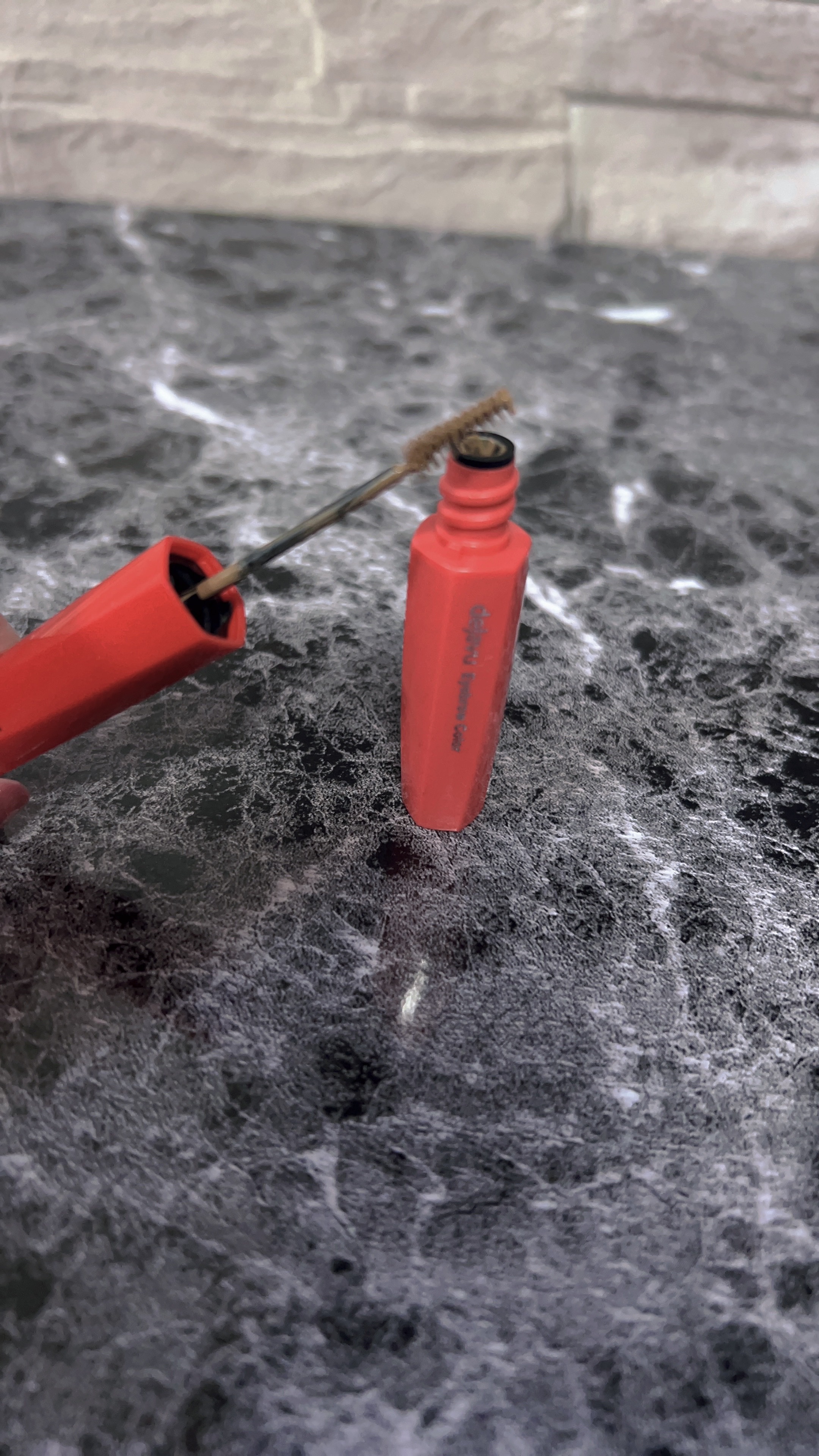 フィルム眉カラー/デジャヴュ/眉マスカラを使ったクチコミ（2枚目）