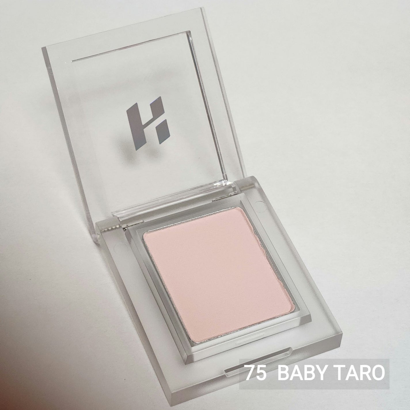 マイフェイブピースアイシャドウ/HOLIKA HOLIKA/単色アイシャドウを使ったクチコミ(3枚目)