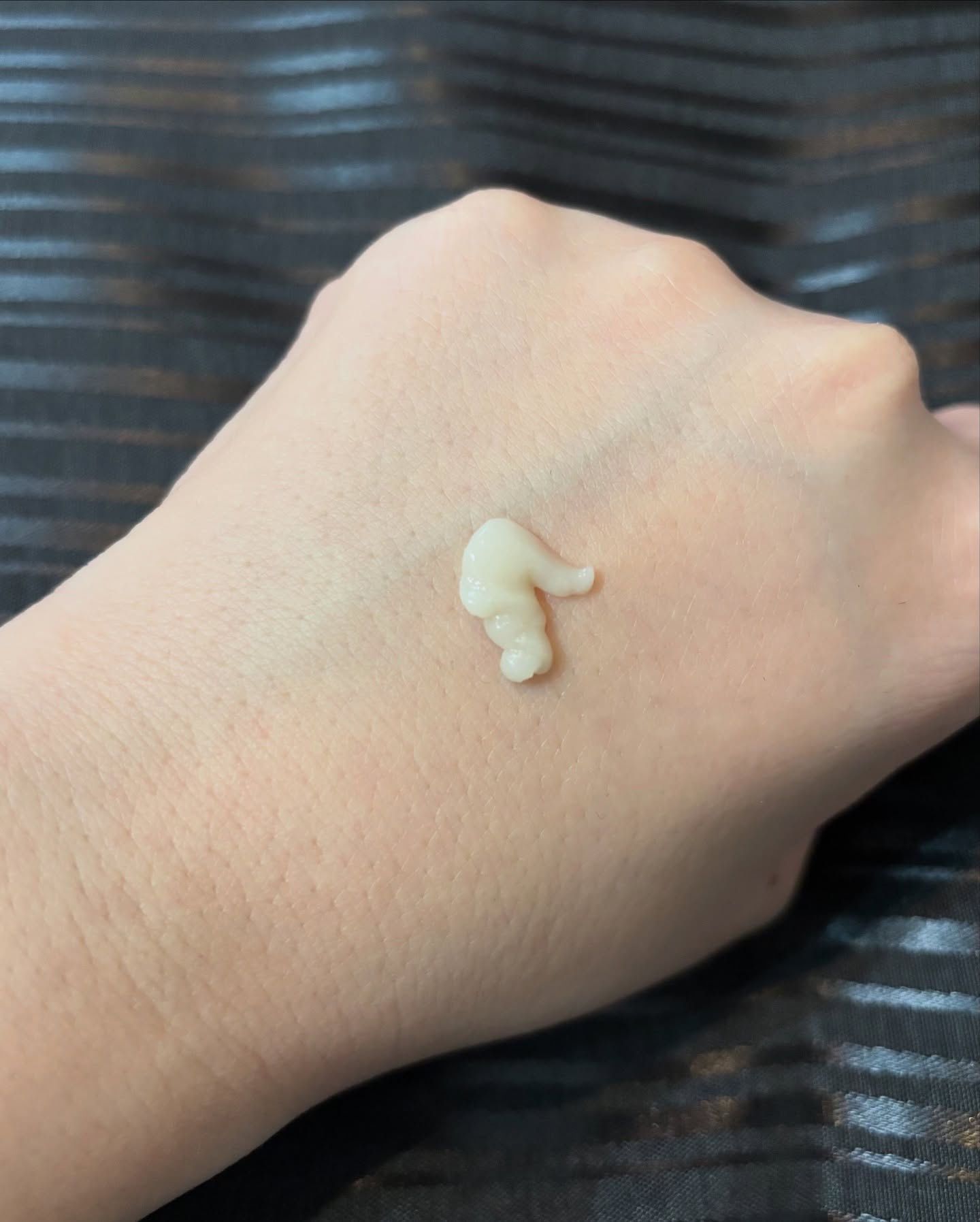 アイファルトアイバッククリーム/Dr.Melaxin/アイケア・アイクリームを使ったクチコミ（3枚目）