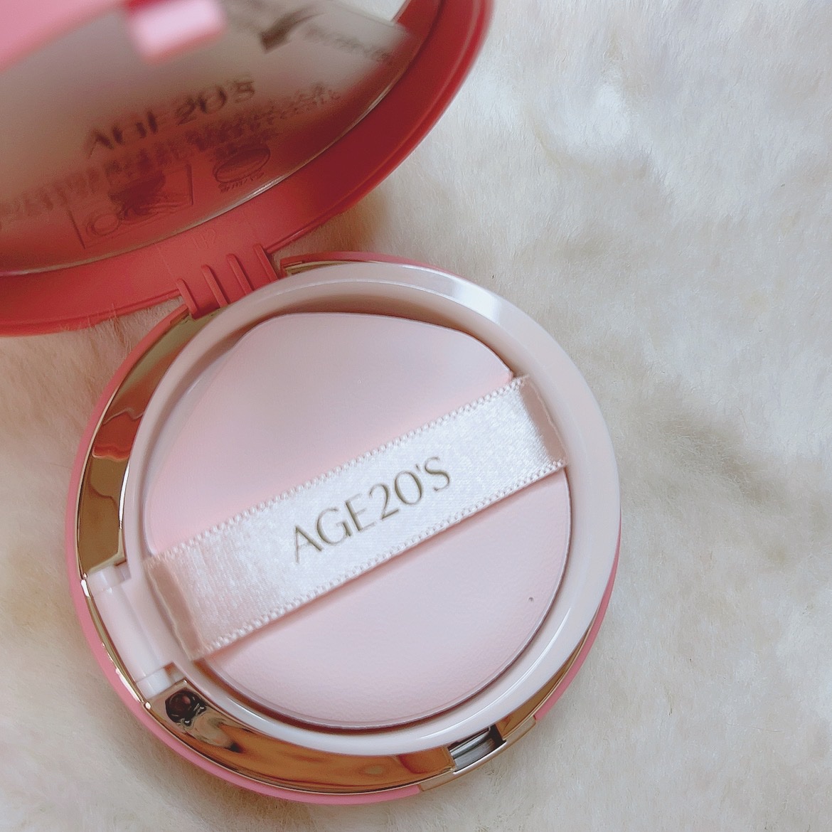 ヴェールヌーディ エッセンスパクトグロウ/AGE20’s/クリーム・エマルジョンファンデーションを使ったクチコミ（2枚目）