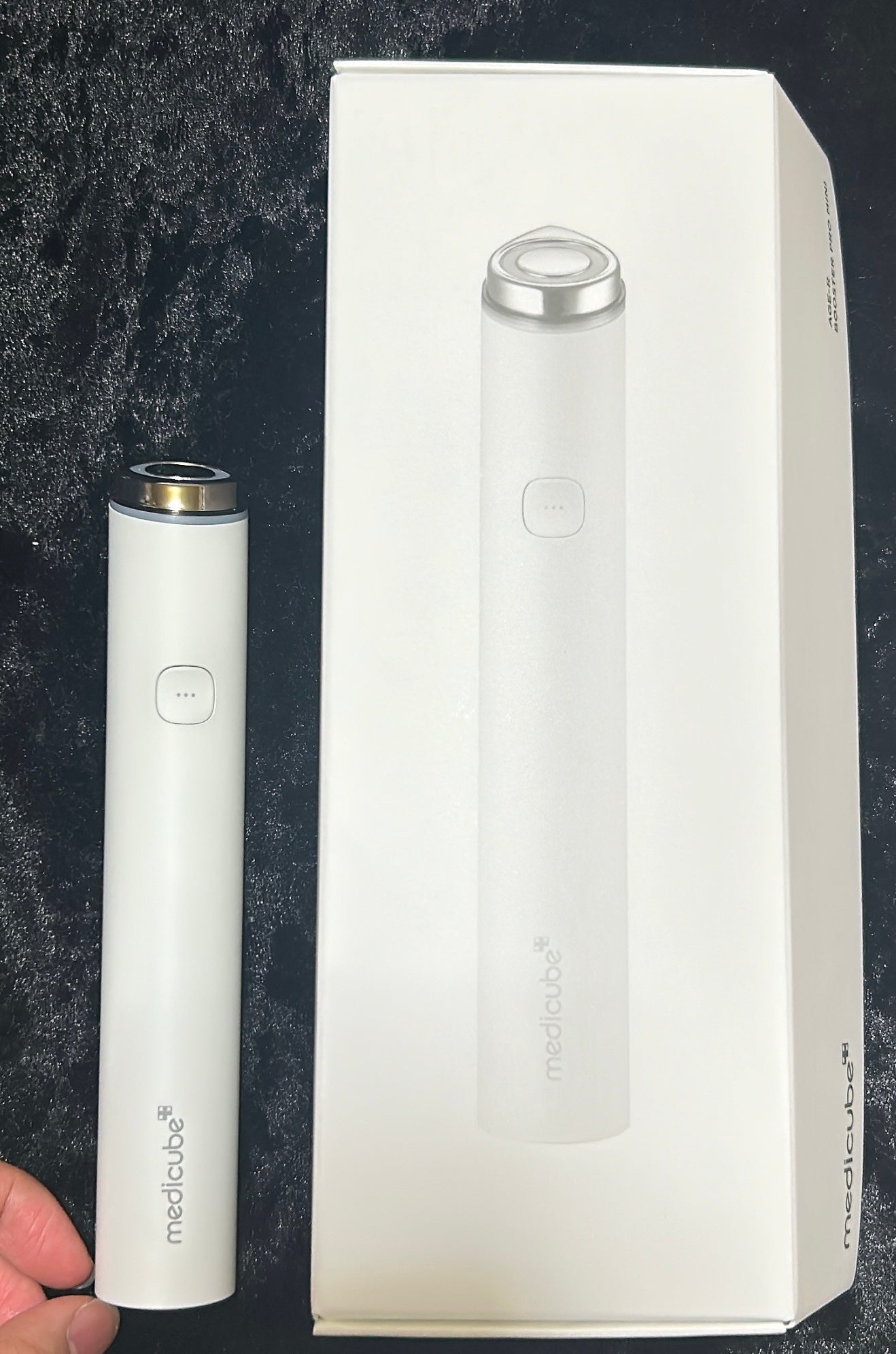 medicube 美顔器 ホワイト ミニ AGE-R ブースタープロミニ|MEDICUBEの口コミ - 初美顔器に