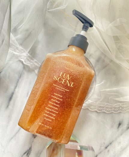 スクラブボディウォッシュ コージーファイヤー シダーウッド/LUV SCENT/ボディスクラブを使ったクチコミ(10枚目)