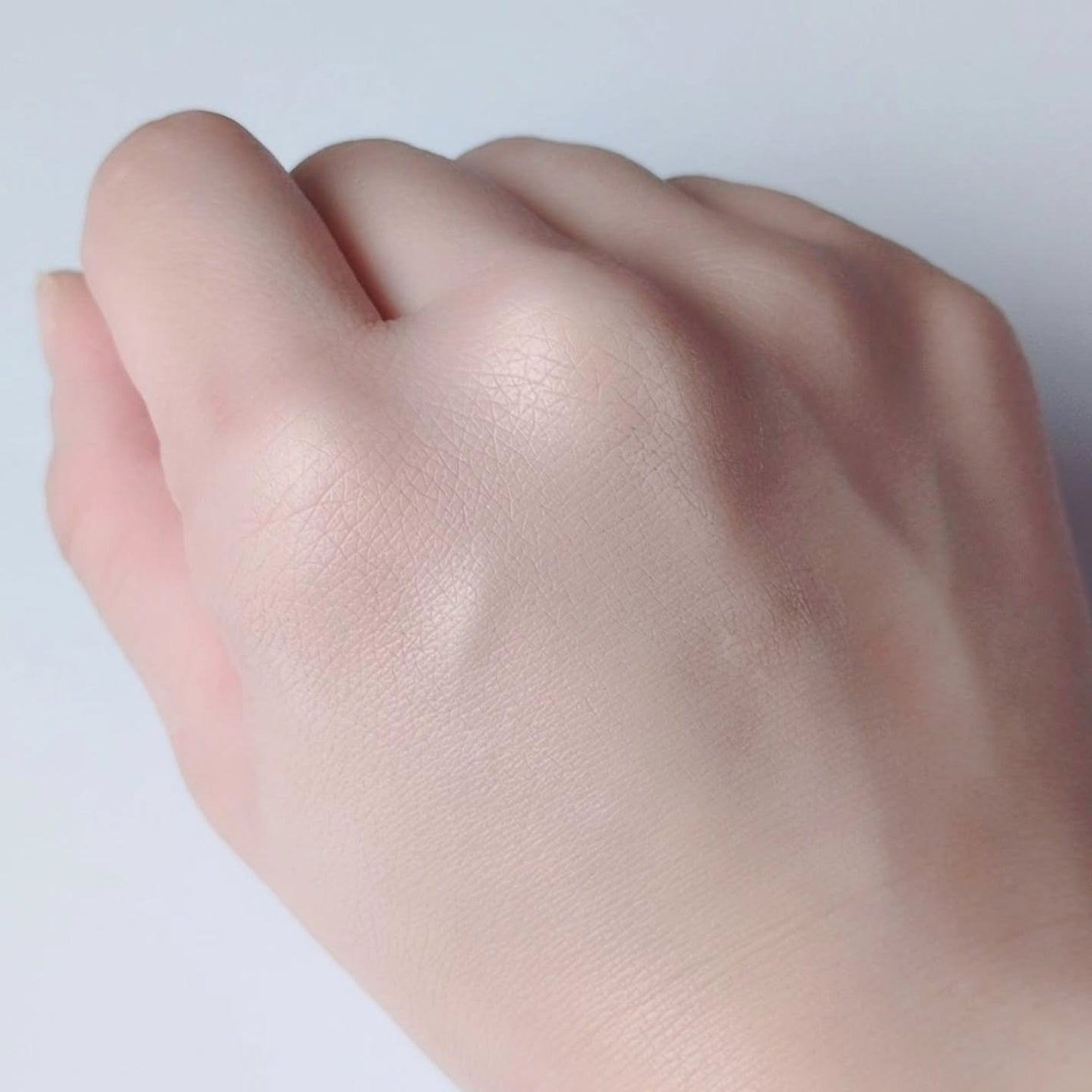 ヴェールヌーディ エッセンスパクトグロウ/AGE20’s/クリーム・エマルジョンファンデーションを使ったクチコミ(7枚目)