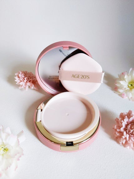 ヴェールヌーディ エッセンスパクトグロウ/AGE20’s/クリーム・エマルジョンファンデーションを使ったクチコミ(4枚目)